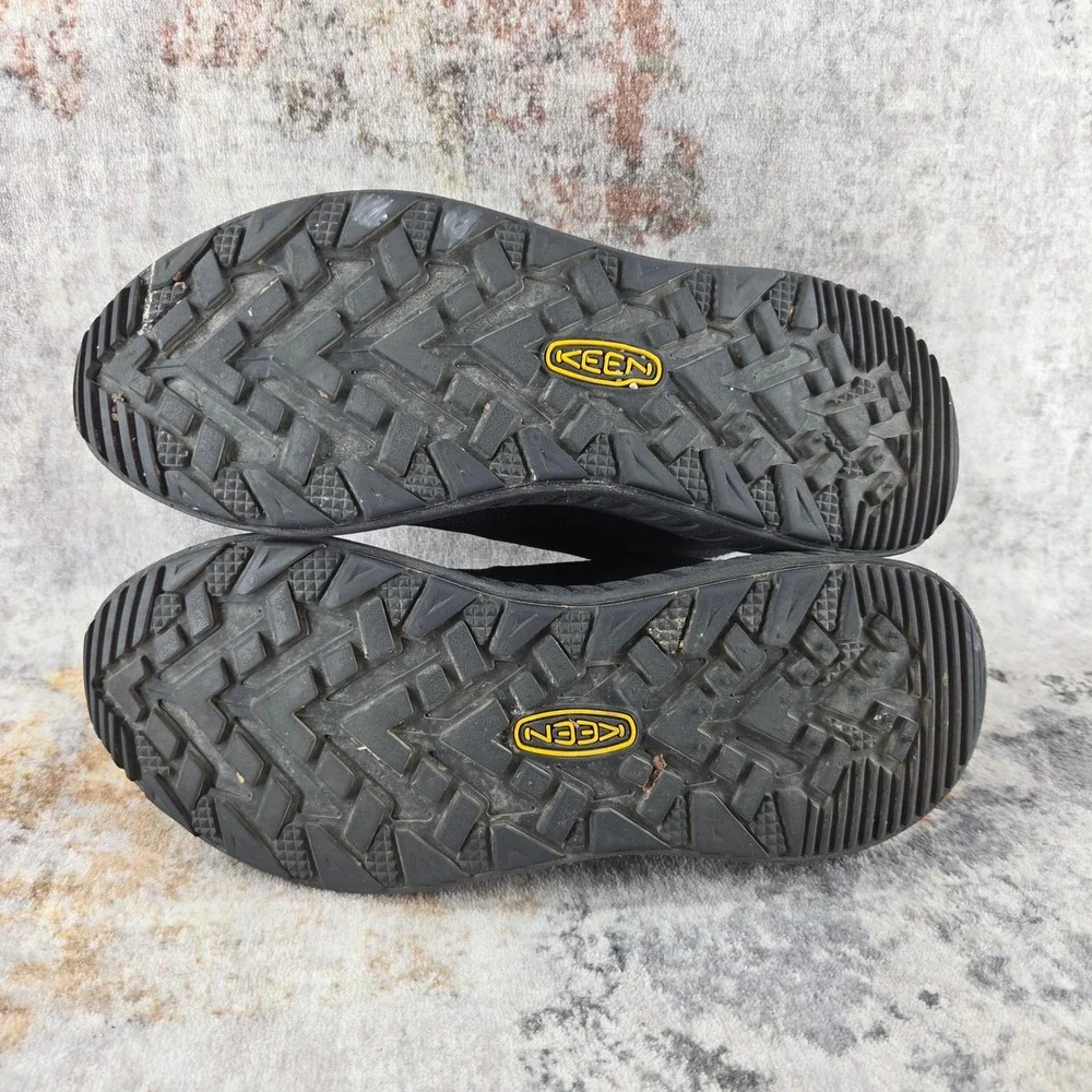 Keen WK400 Walking Shoes womens 7 Triple Black Mesh Athletic Sneakers Utility